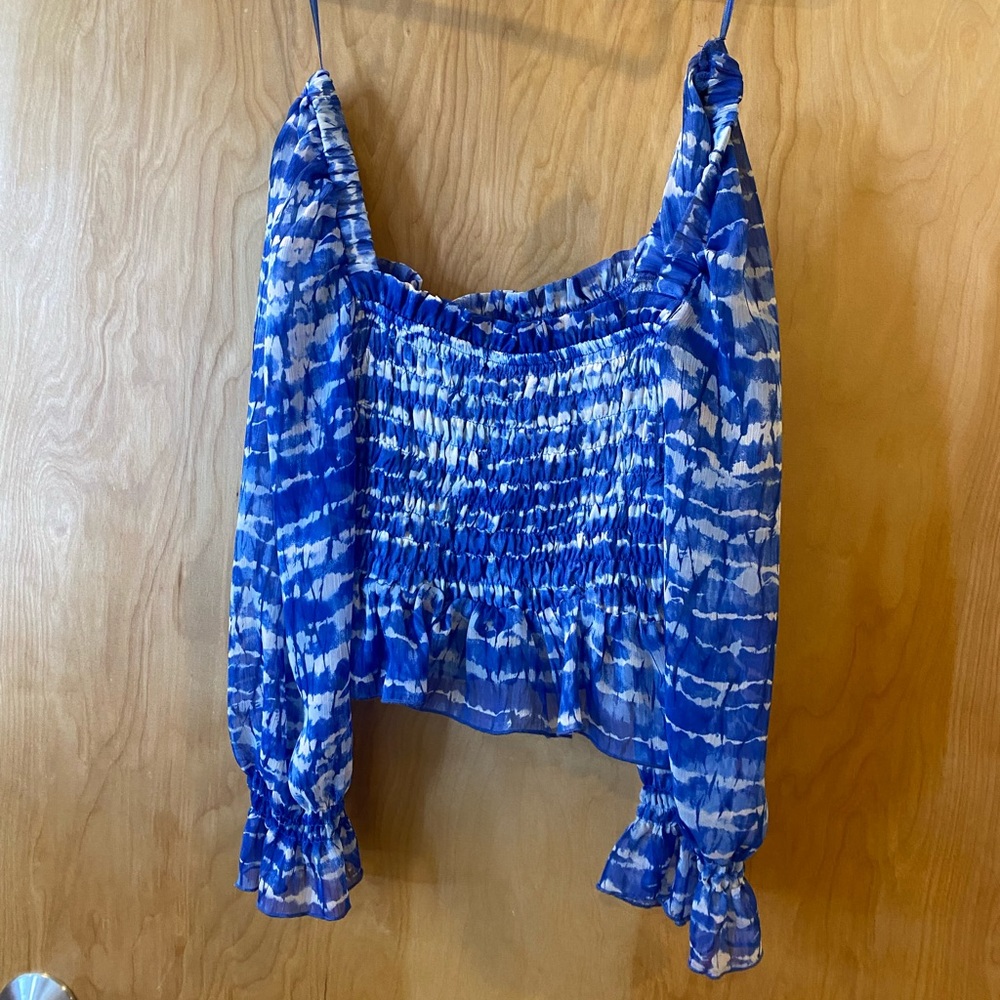 Blue zara flowy long sleeve crop top